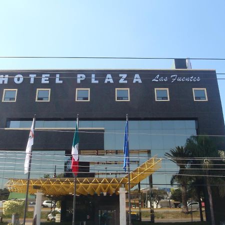 Hotel Plaza Las Fuentes Cuautlancingo Exterior photo