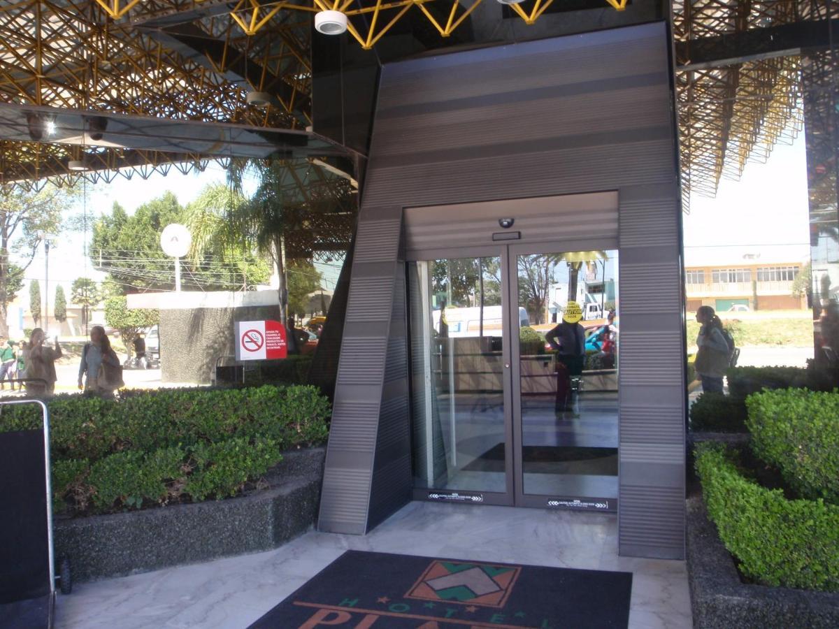 Hotel Plaza Las Fuentes Cuautlancingo Exterior photo