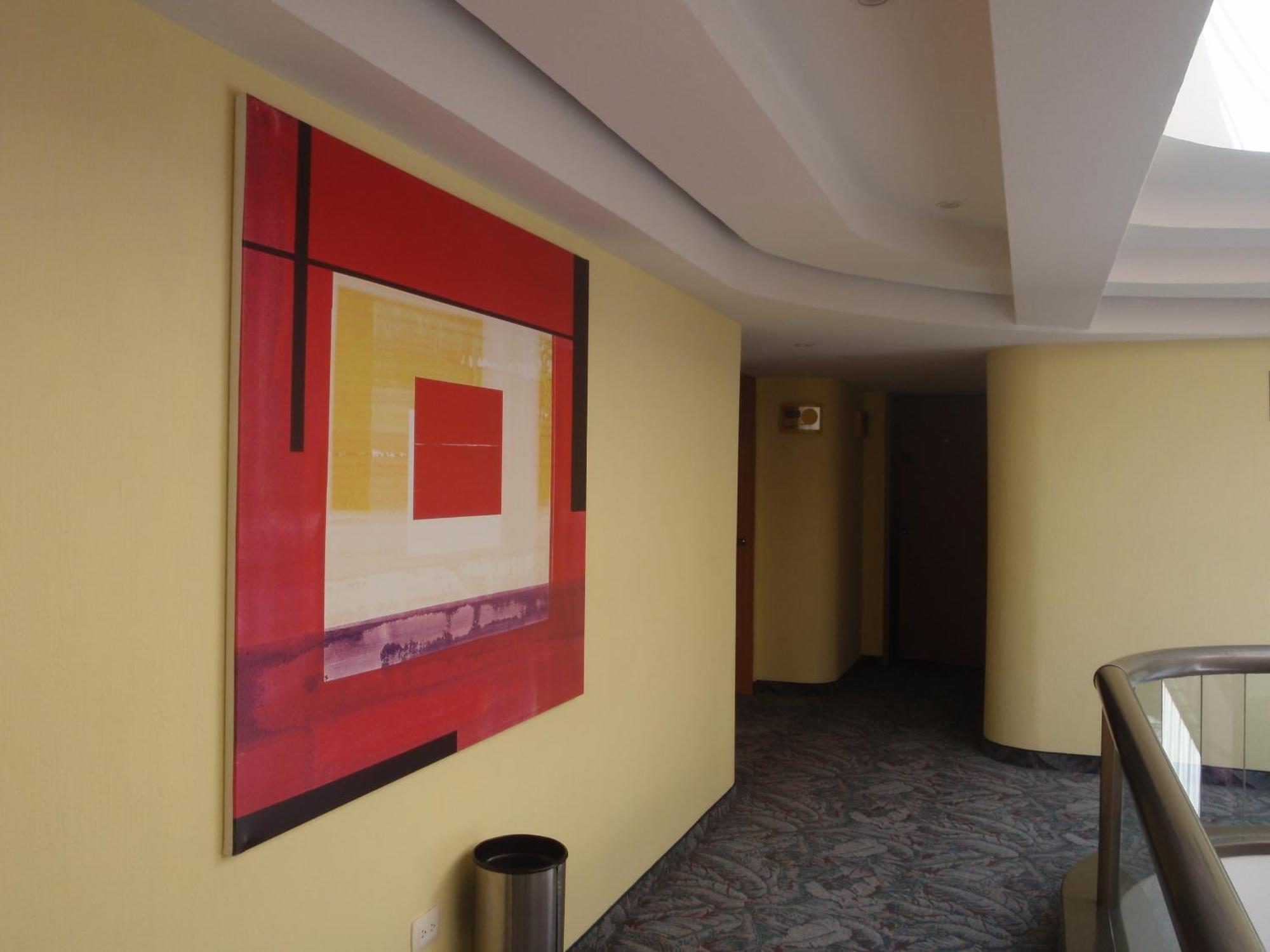 Hotel Plaza Las Fuentes Cuautlancingo Exterior photo